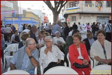 El Ejido inició esta noche sus fiestas patronales en honor de San Pedro y la Virgen del Carmen con el pregón y  varios reconocimientos (Foto TA y TF)